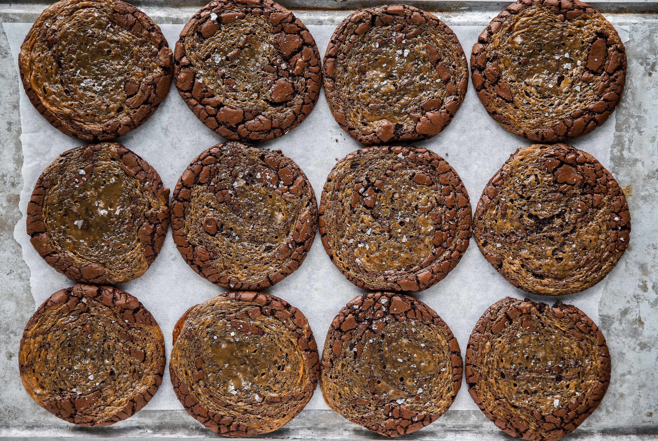 Brownie cookies med salt kola